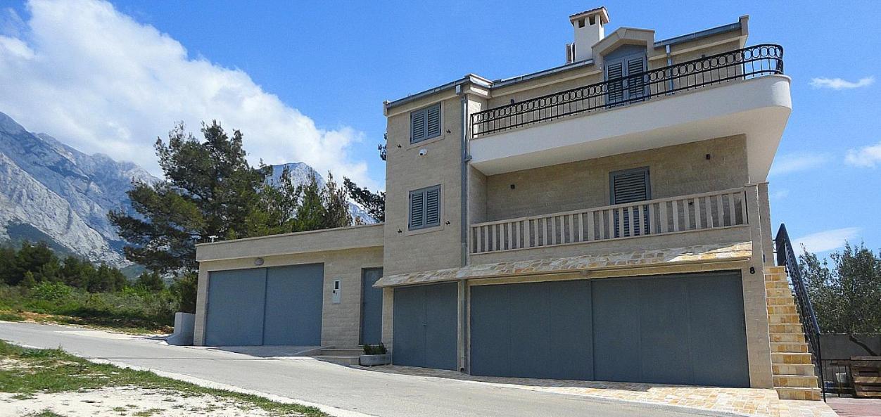 Stone House Bonaca Apartment Baska Voda Luaran gambar