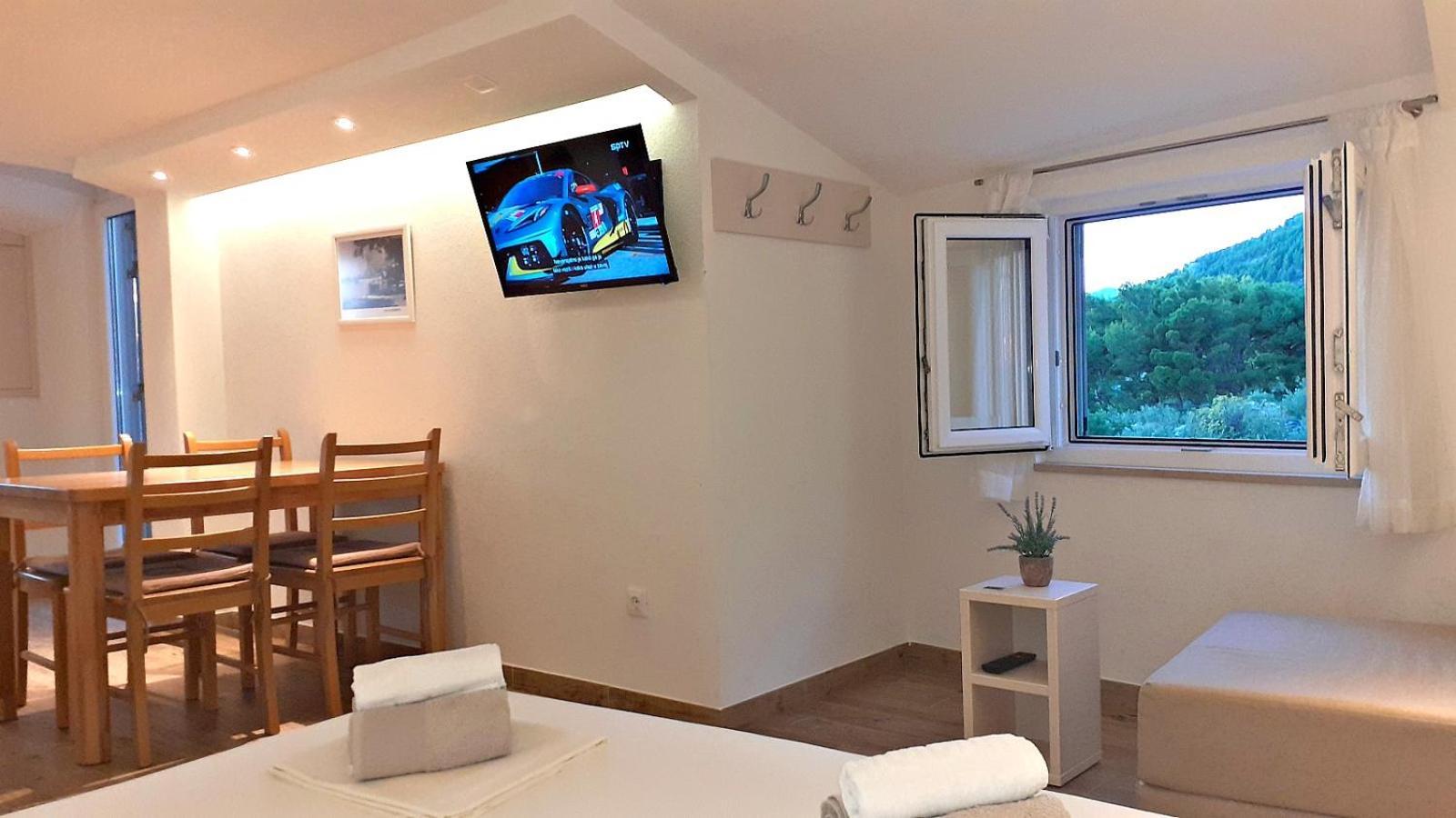 Stone House Bonaca Apartment Baska Voda Bilik gambar