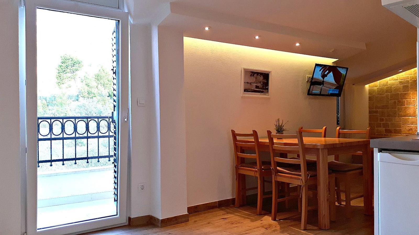 Stone House Bonaca Apartment Baska Voda Bilik gambar